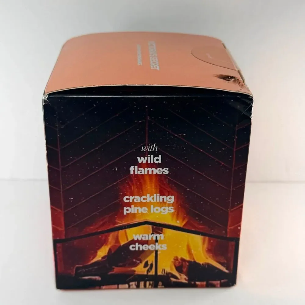 Victoria’s Secret Cozy Fireside Scented Candle – 8 oz / 226 g